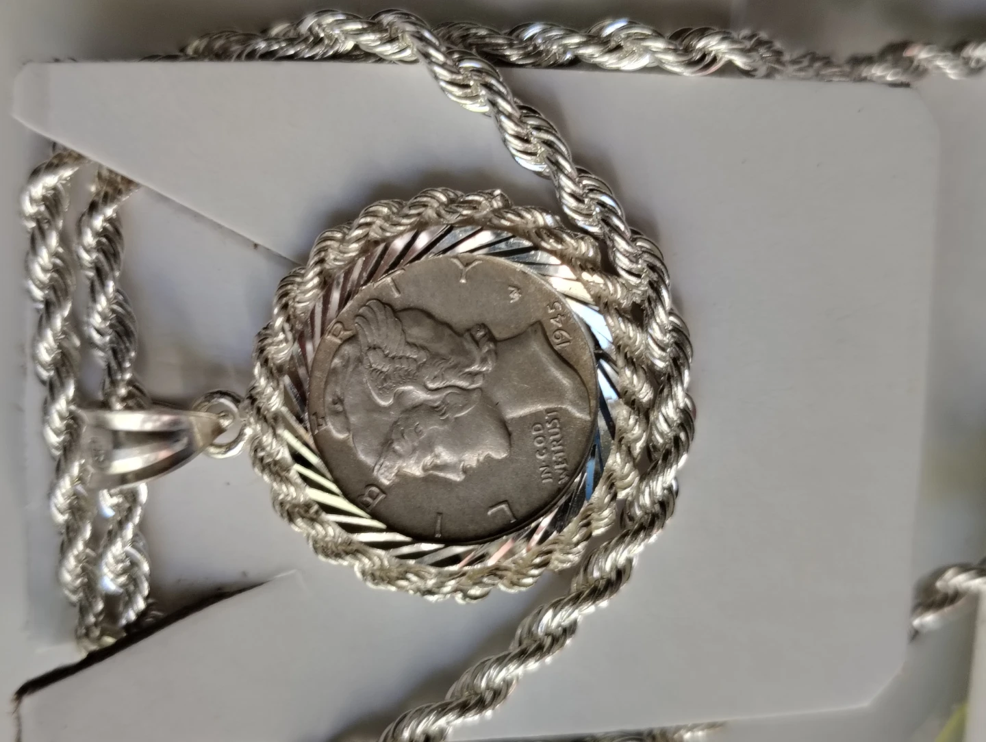 1945 Mercury Dime Pendant with Silver Rope Chain - photo 3