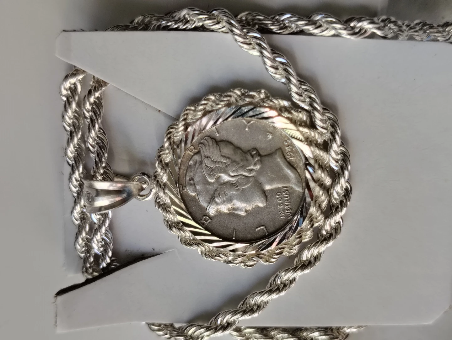 1945 Mercury Dime Pendant with Silver Rope Chain - photo 4