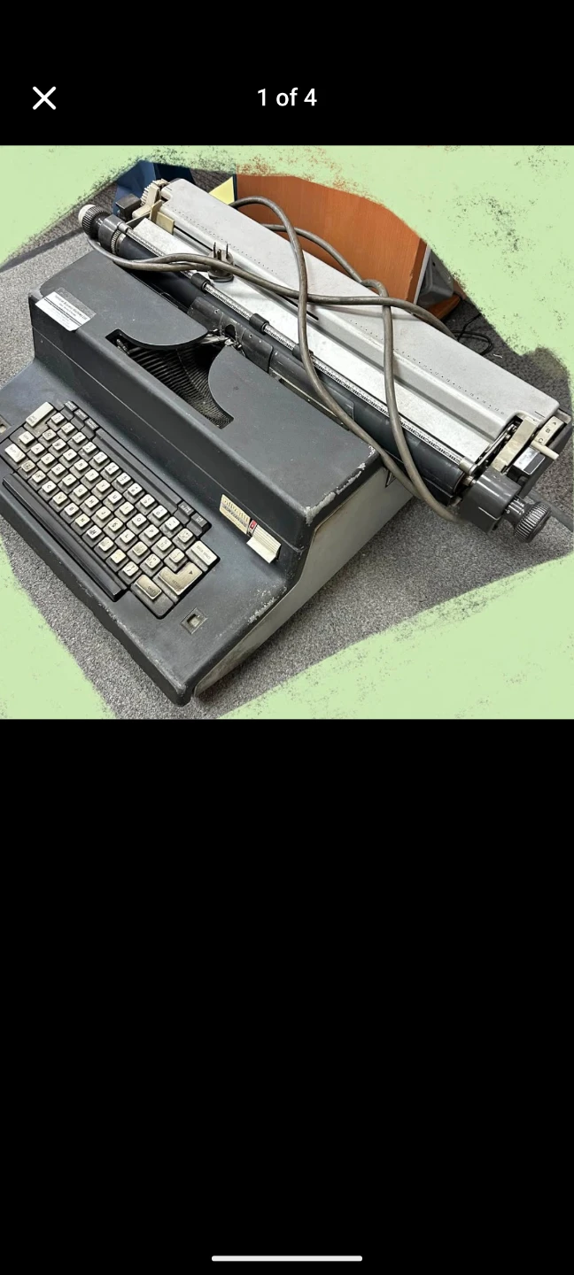 Olivetti electric typewriter