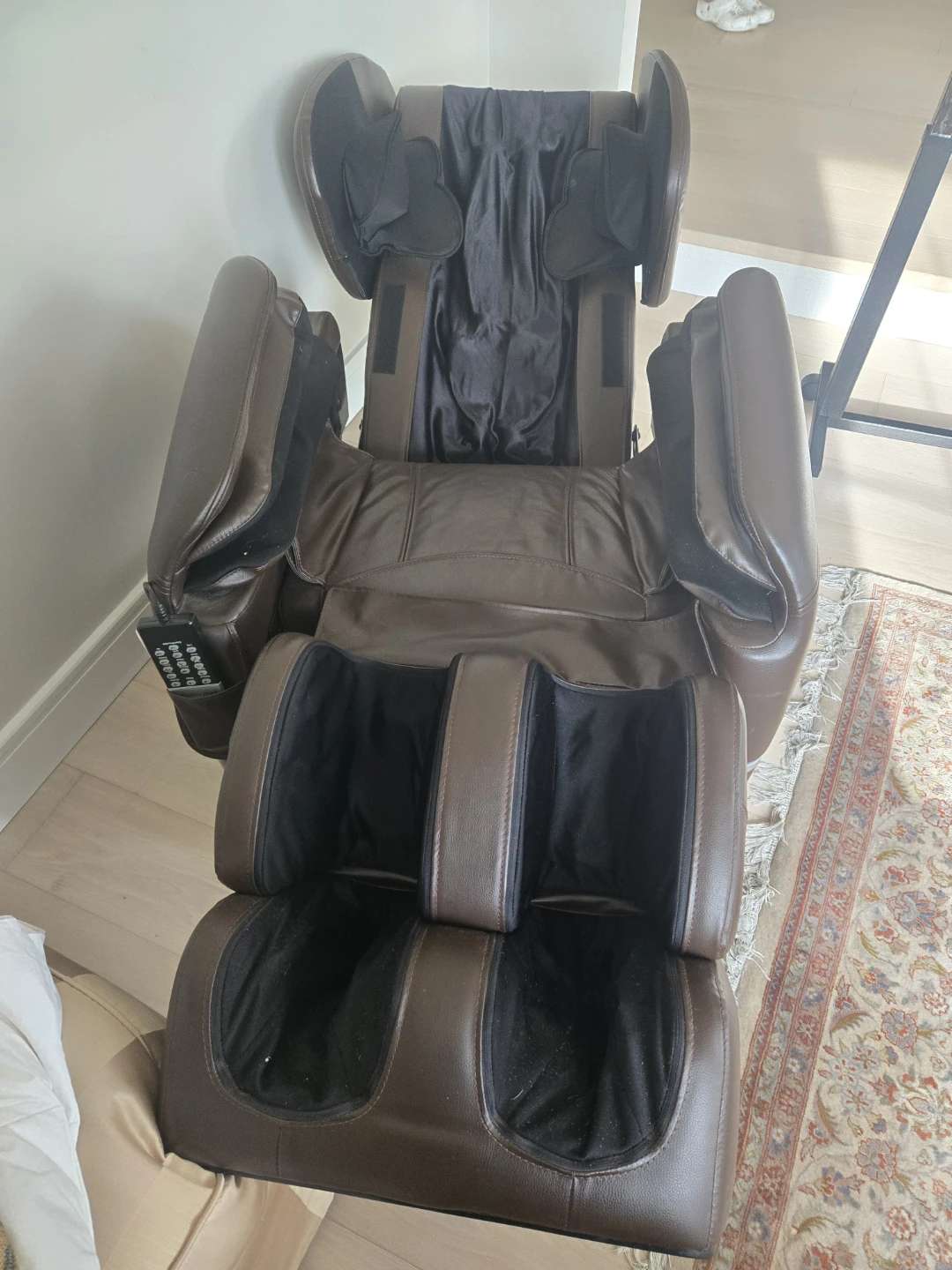 Brown Leather Massage Chair - photo 3