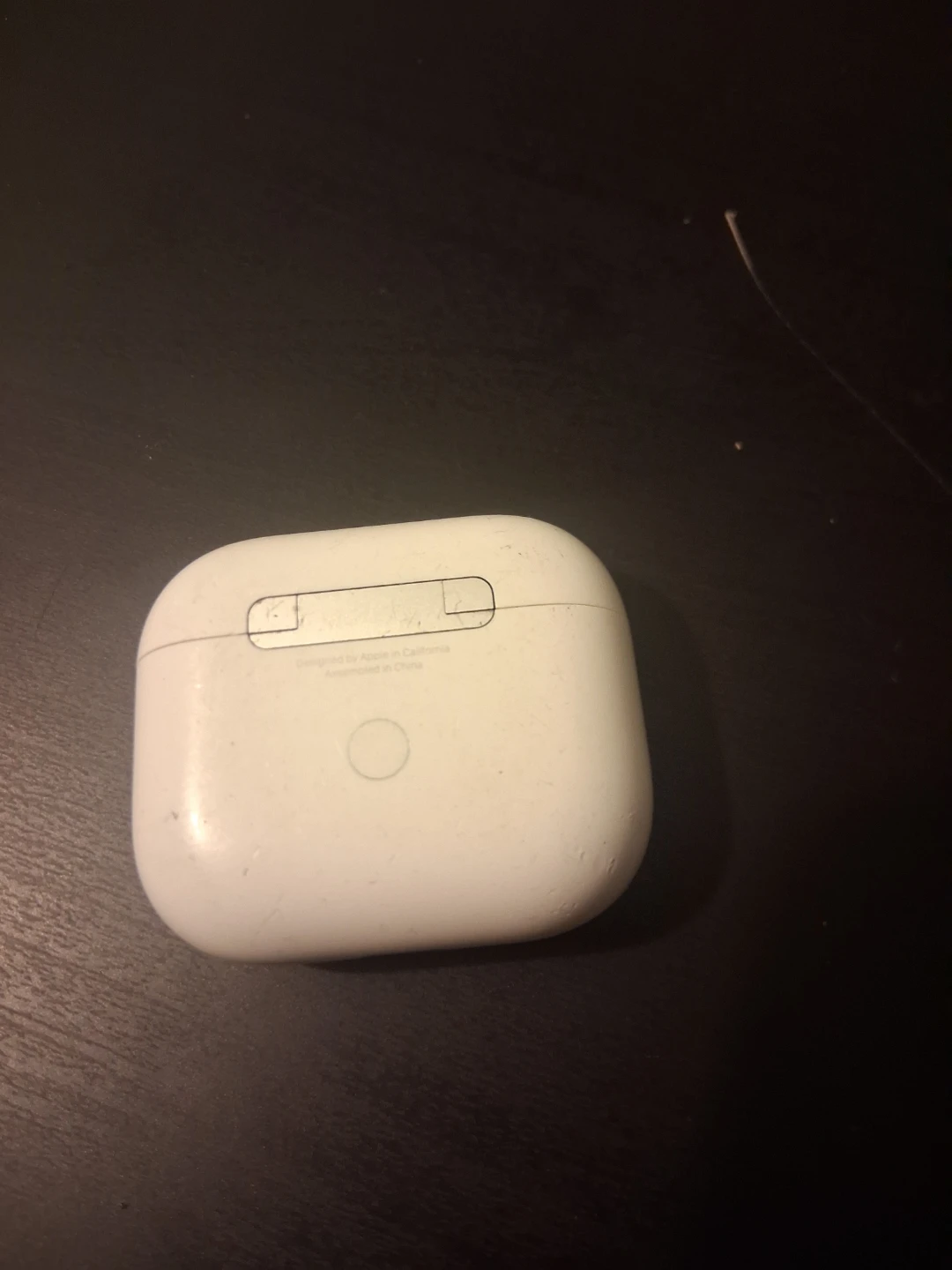 Apple AirPods 3rd gen Charging Case - photo 3