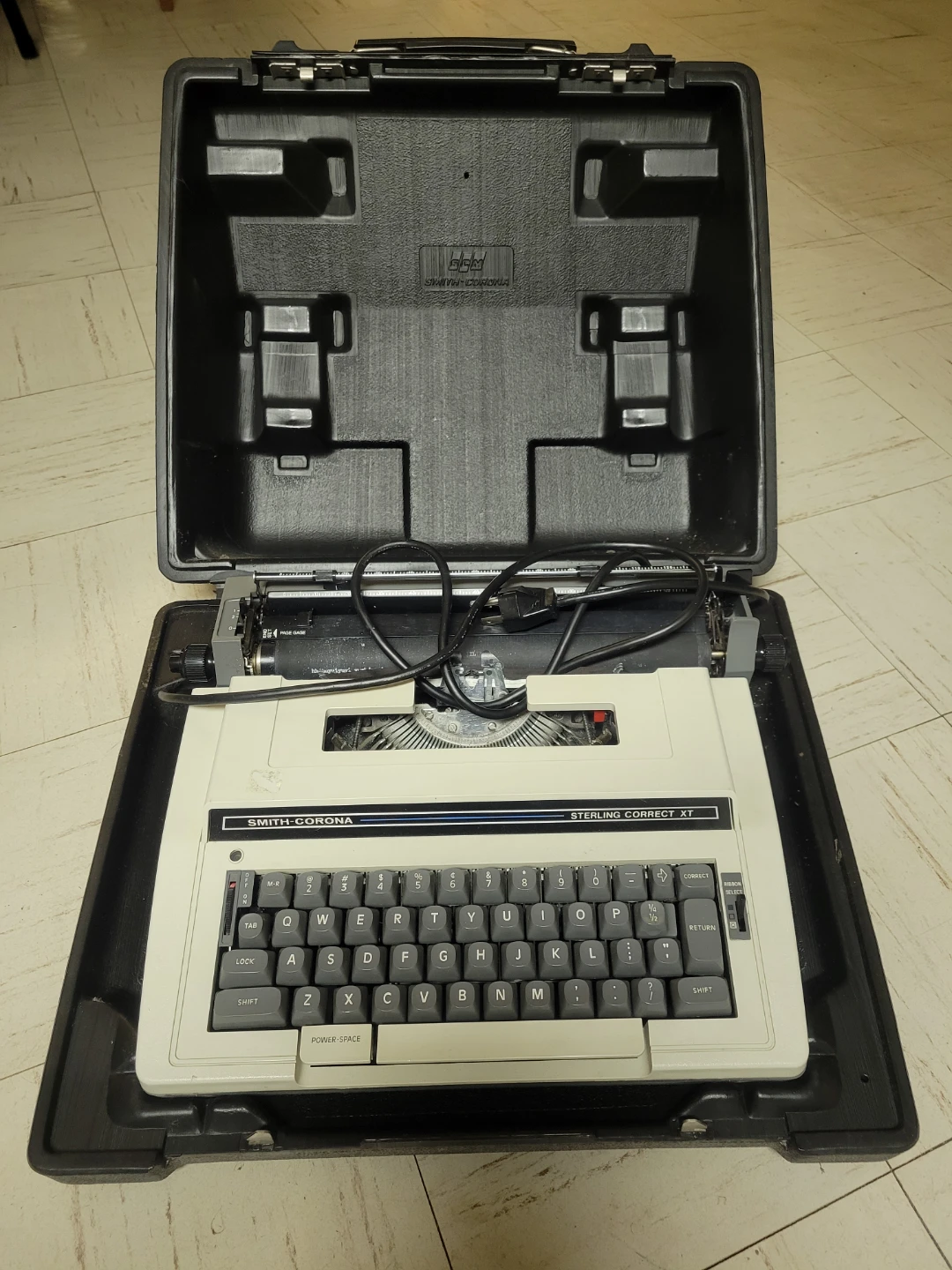Smith Corona Sterling Correct XT Typewriter - photo 3