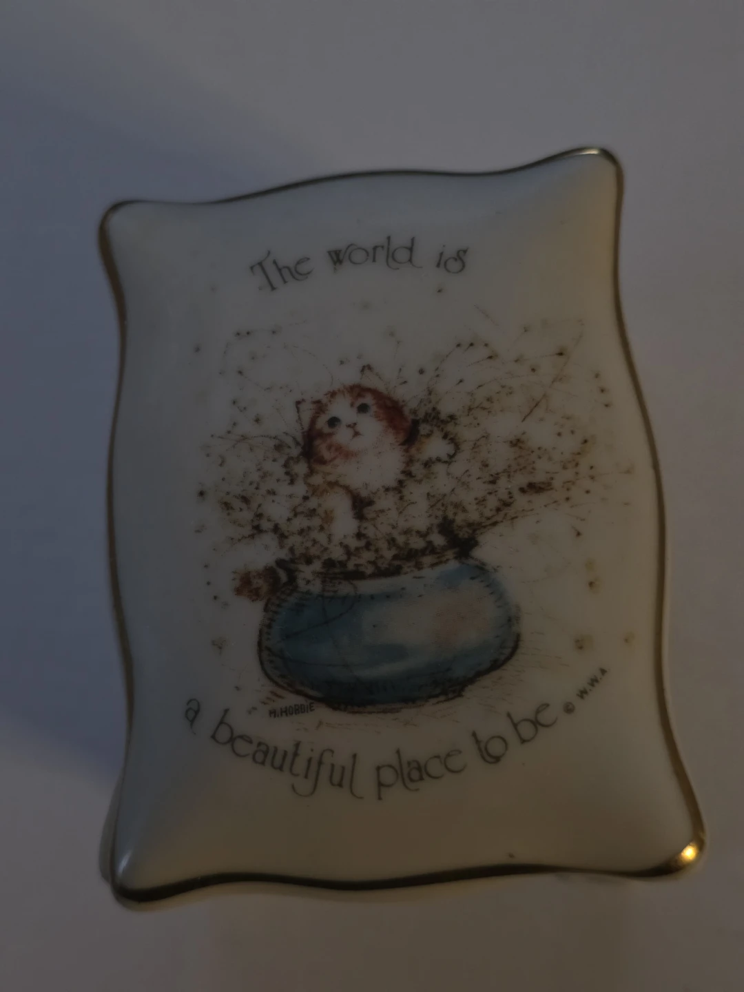 Hollies Hobbie trinket dish