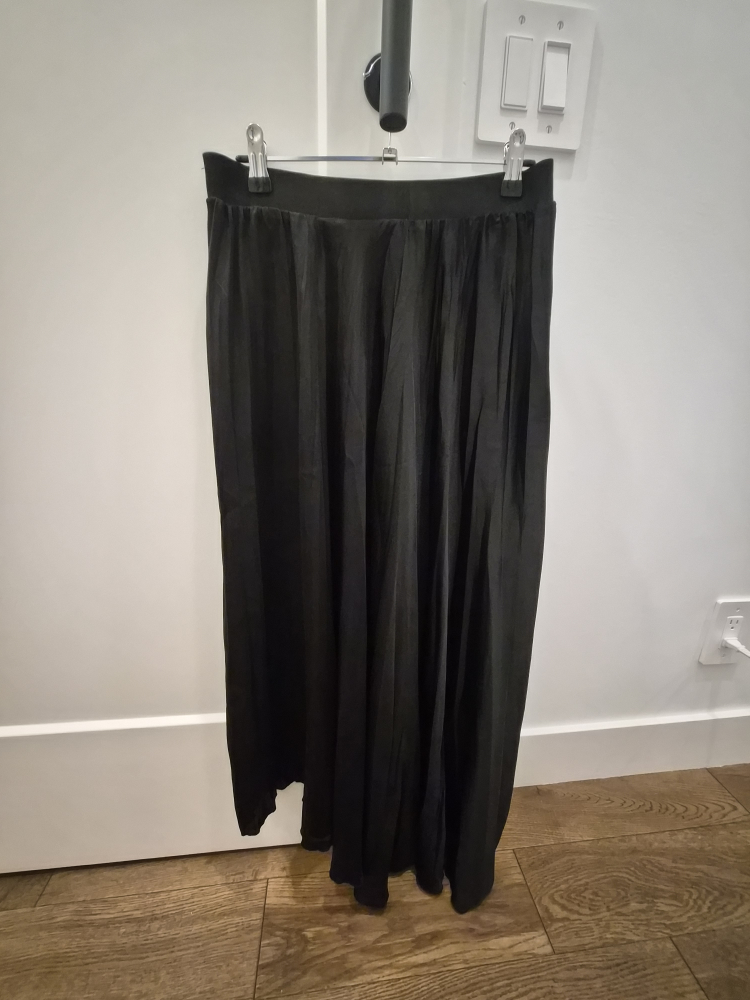 Zara Black Pleated Maxi Skirt - Medium - photo 2