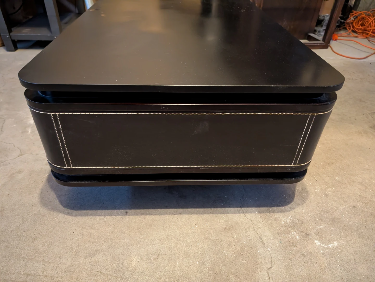 Coffee Table with Two Drawers - photo 5