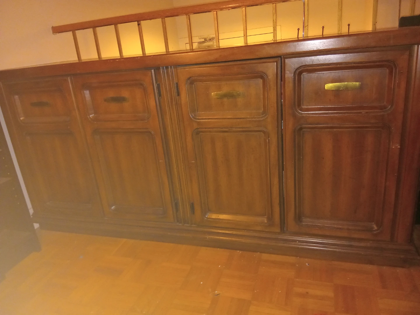 Wooden cabinet with 2 drawers inside - photo 4
