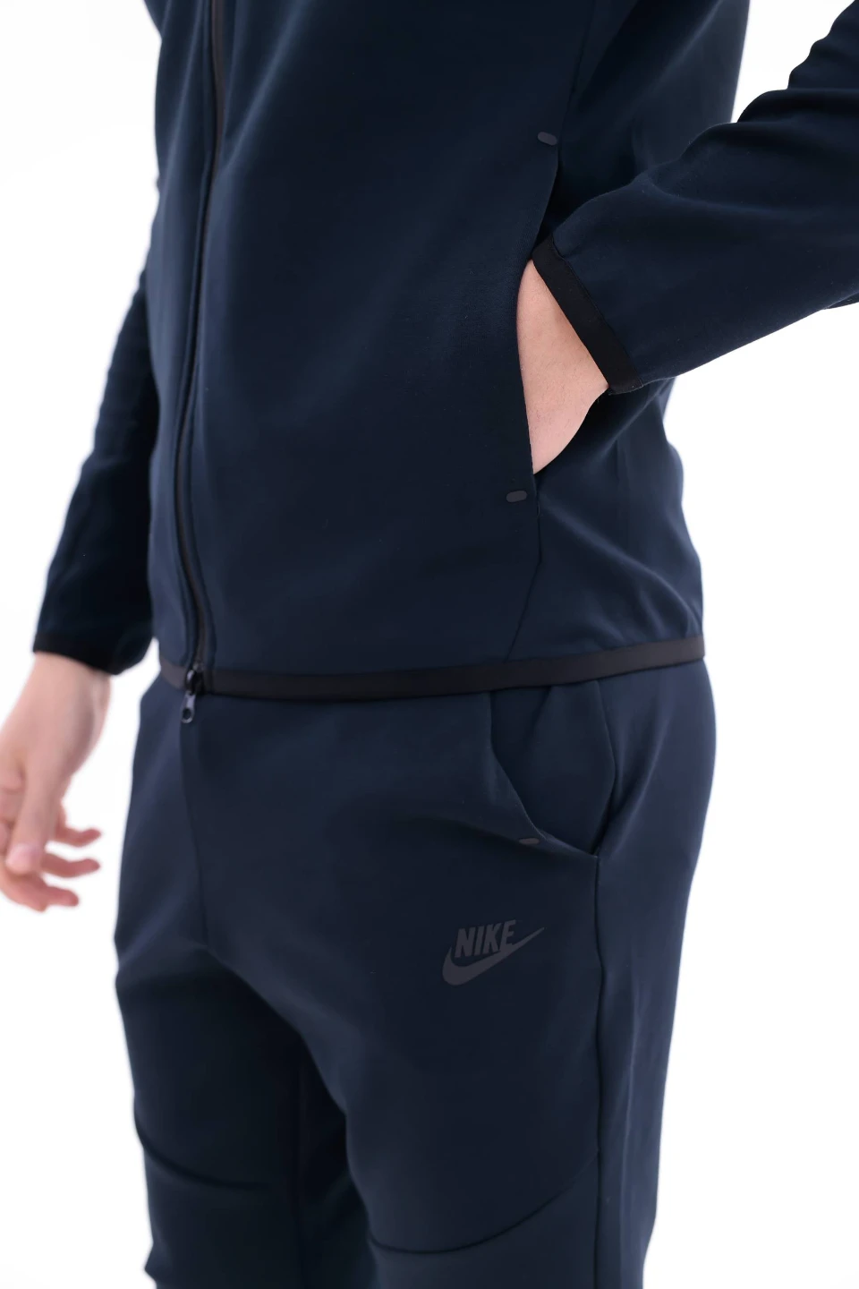 New tracksuit size s,m,l,xl - photo 3