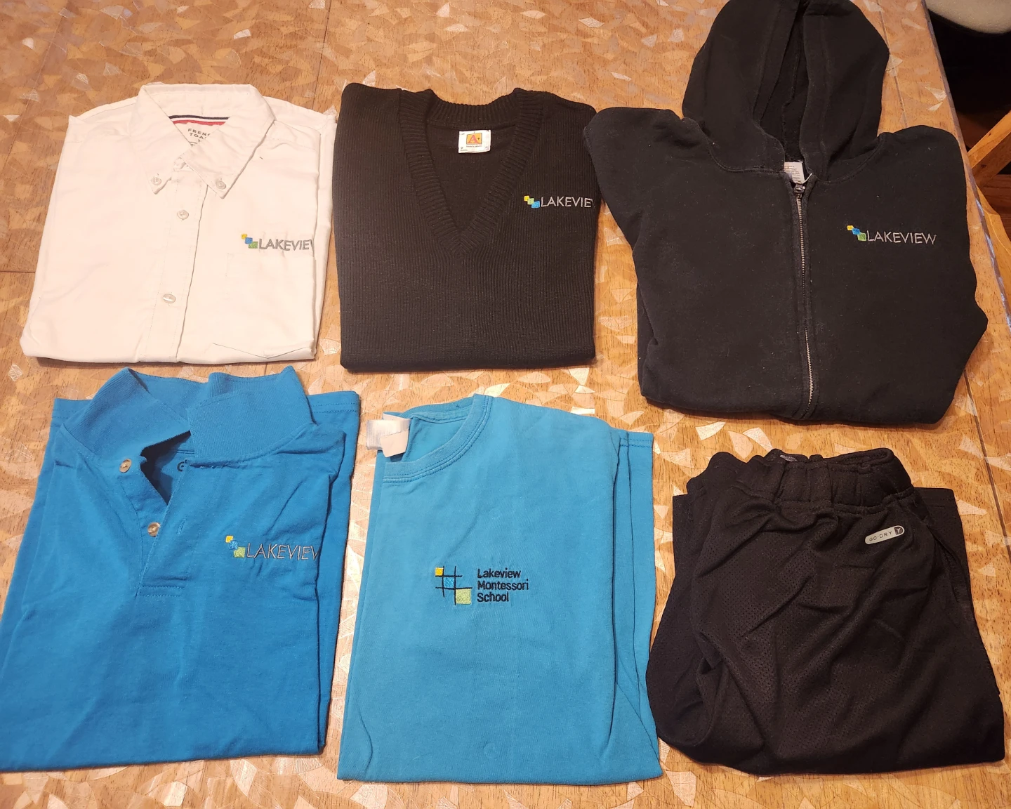 Lakeview Montessori School Uniform