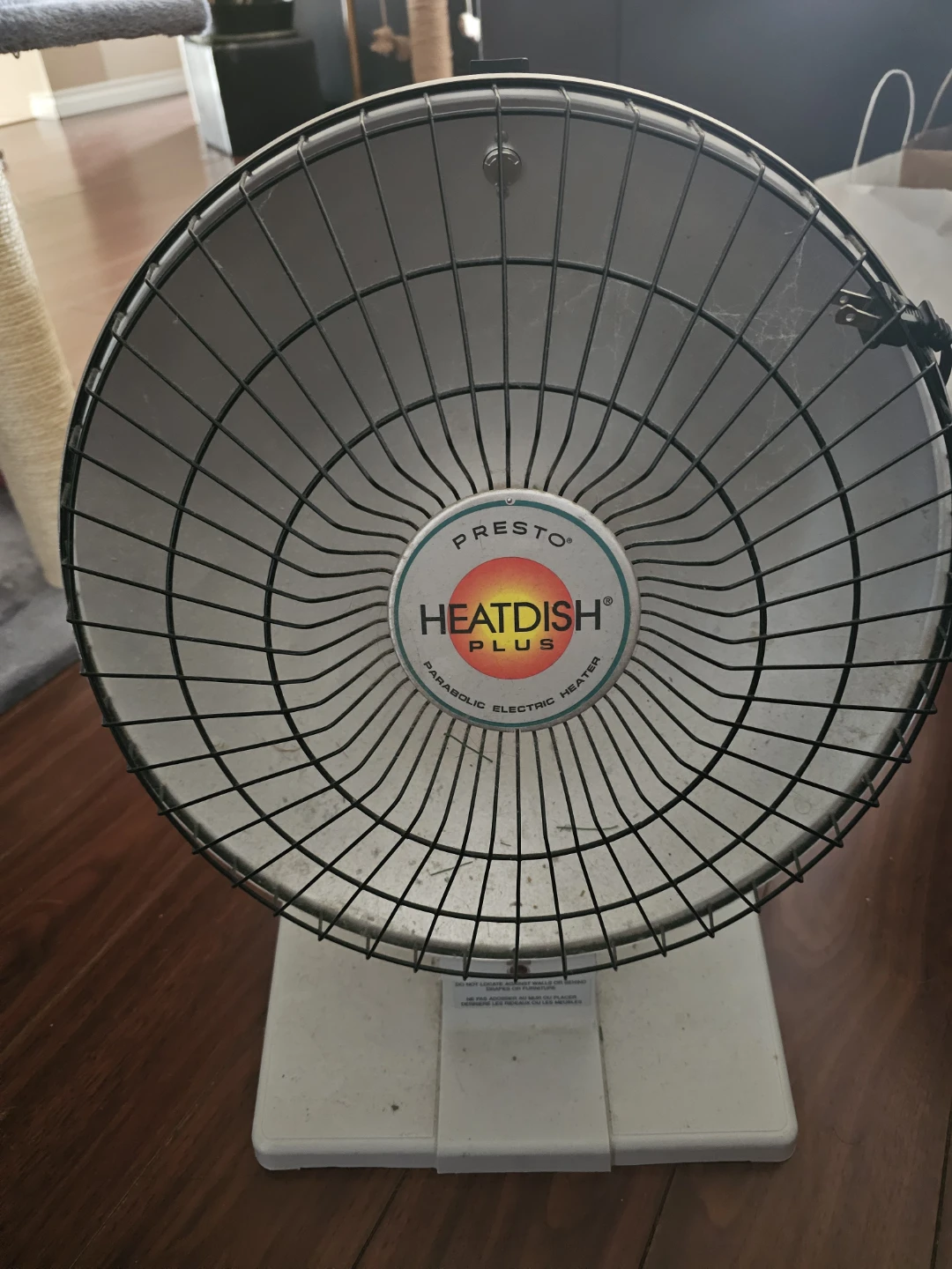 Presto HeatDish Plus Parabolic Electric Heater
