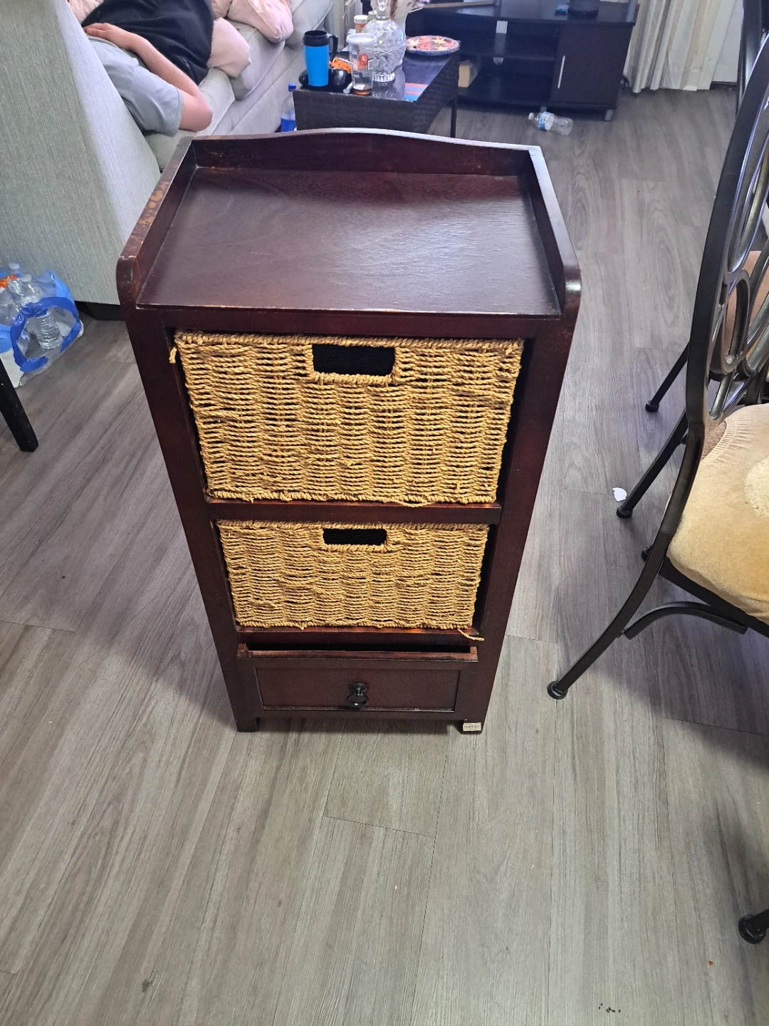 Wooden Side Table with Wicker Baskets - photo 2