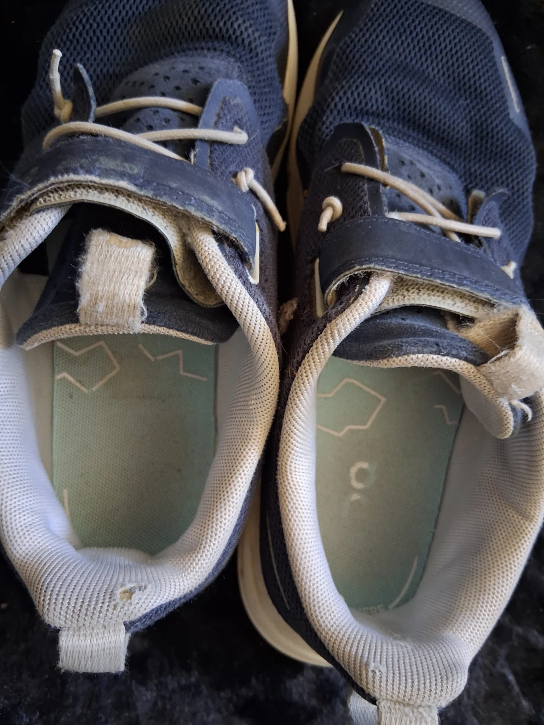 On Running Shoes Cloud Swift Kids Size 3.5 Navy Blue - photo 4