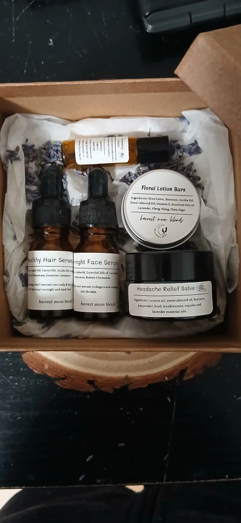 Self Care Gift Set - Natural products & Essential Oils - photo 2