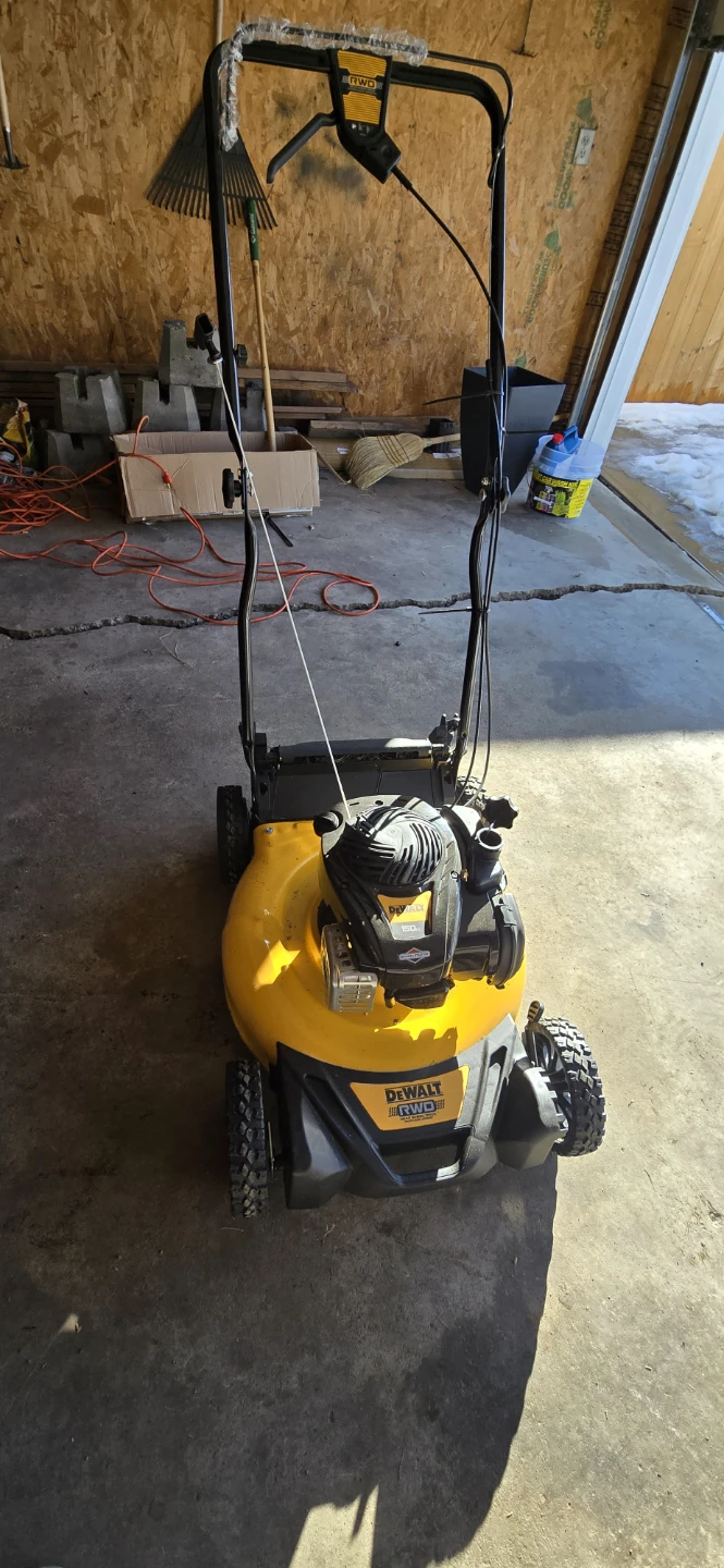 DeWalt 150cc Gas Self-Propelled Lawn Mower - photo 2