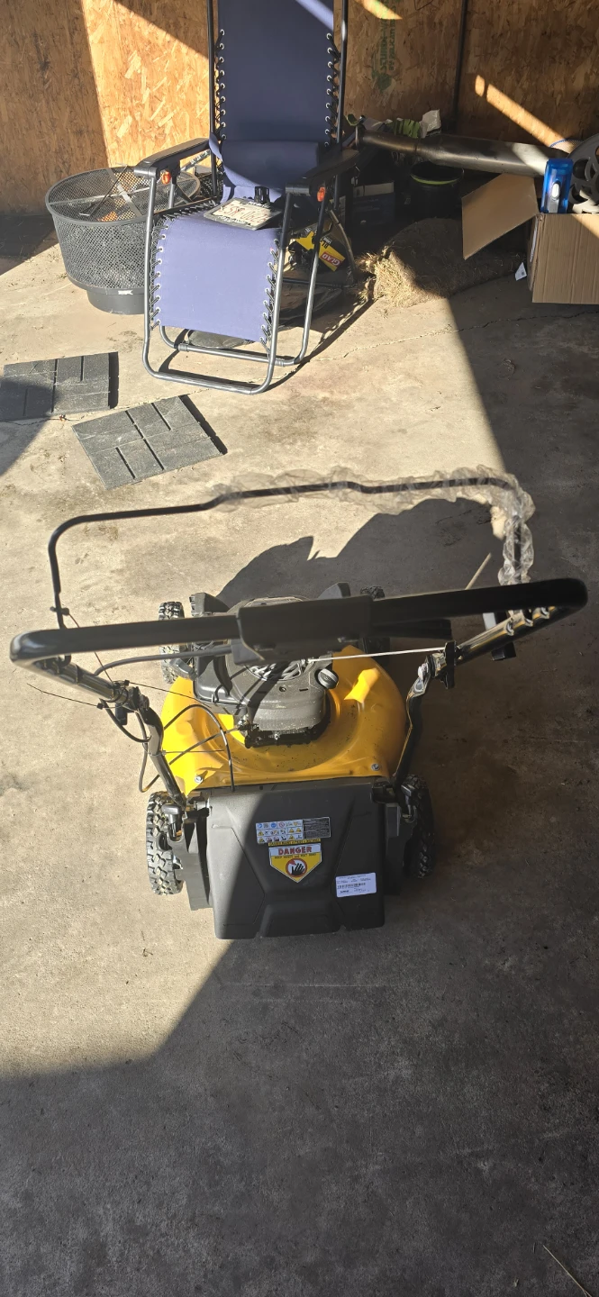 DeWalt 150cc Gas Self-Propelled Lawn Mower - photo 3