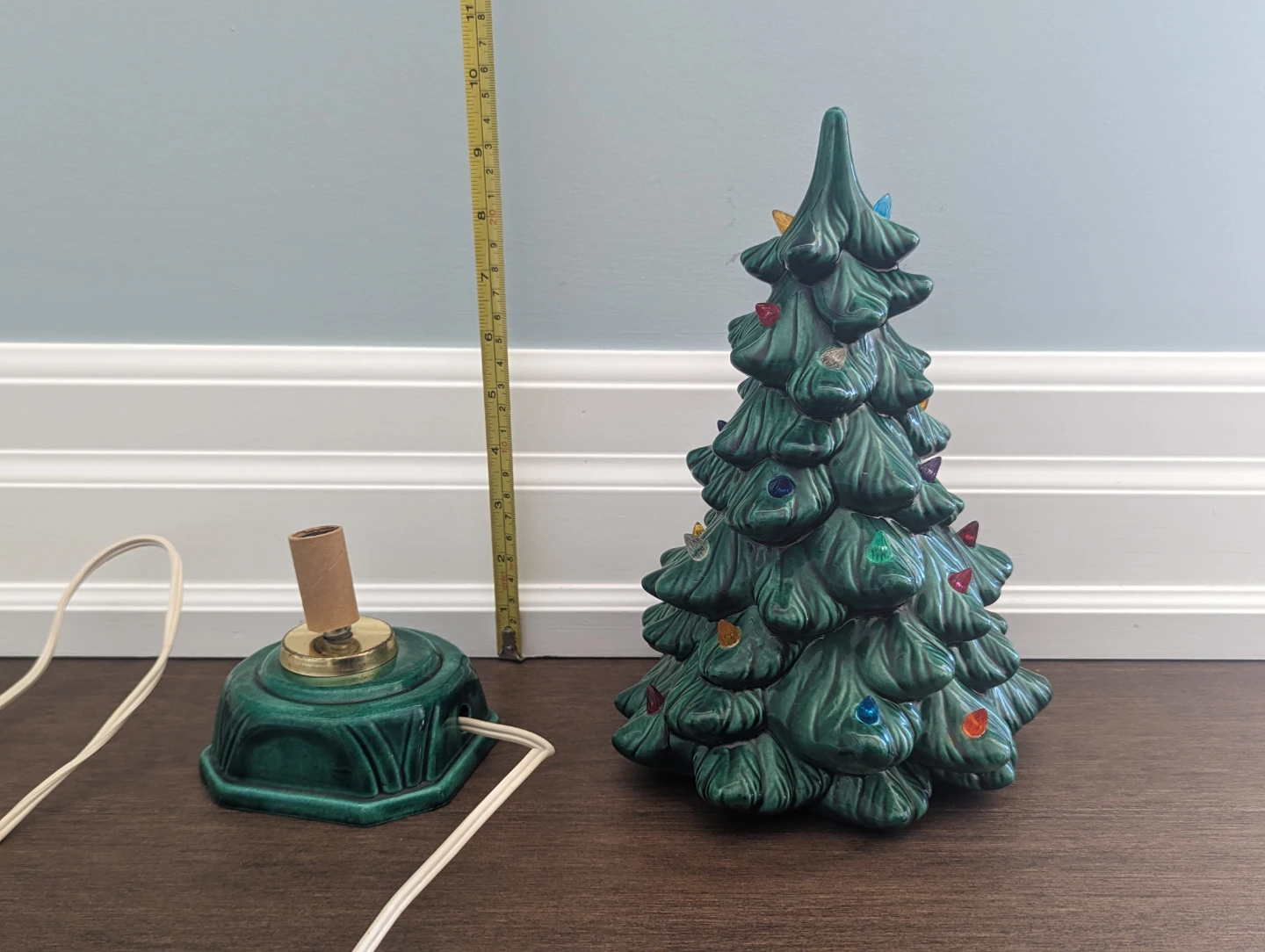 Vintage  late 1970's ceramic Christmas Tree with Light Kit - photo 2