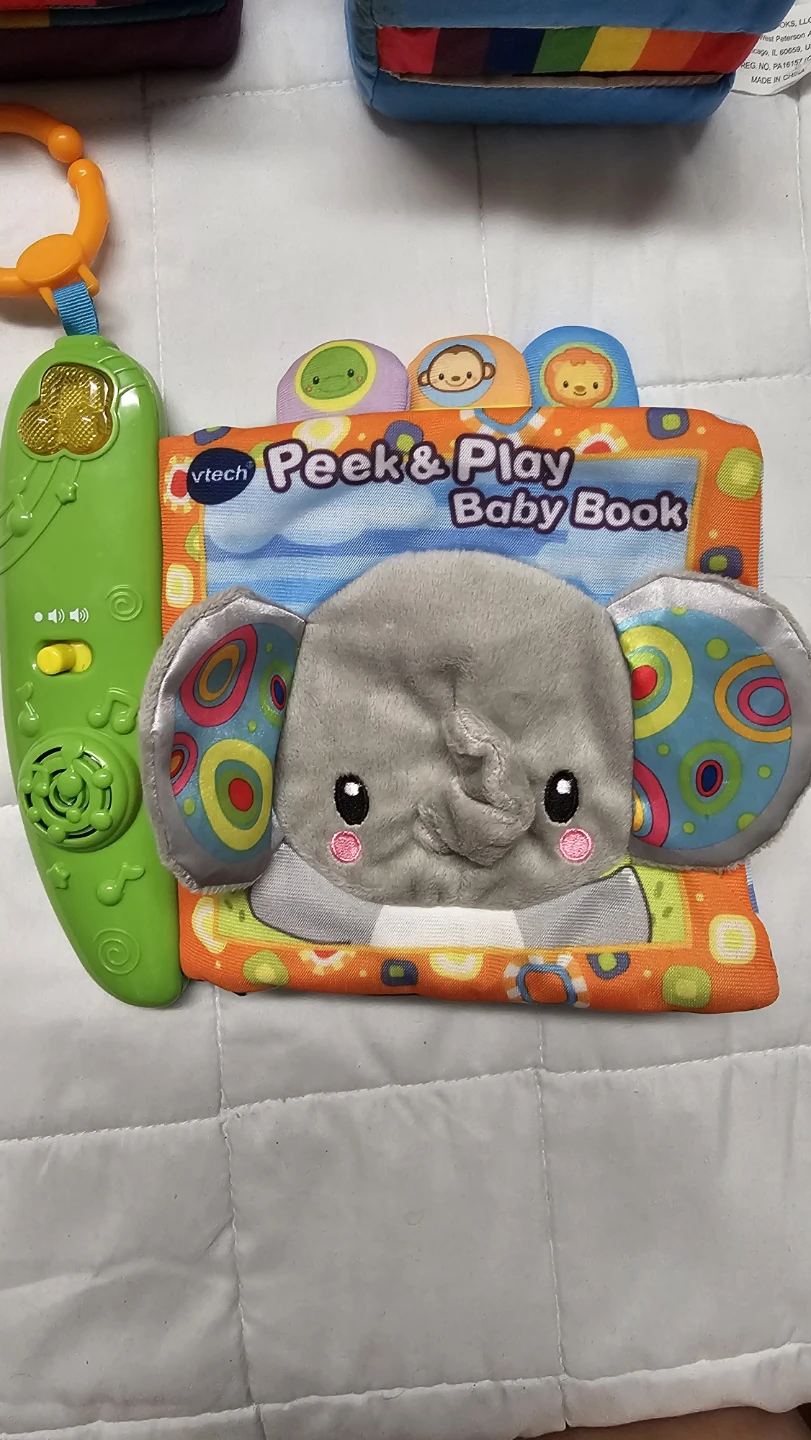 VTech Peek & Play Baby Book with Soft Blocks - photo 2