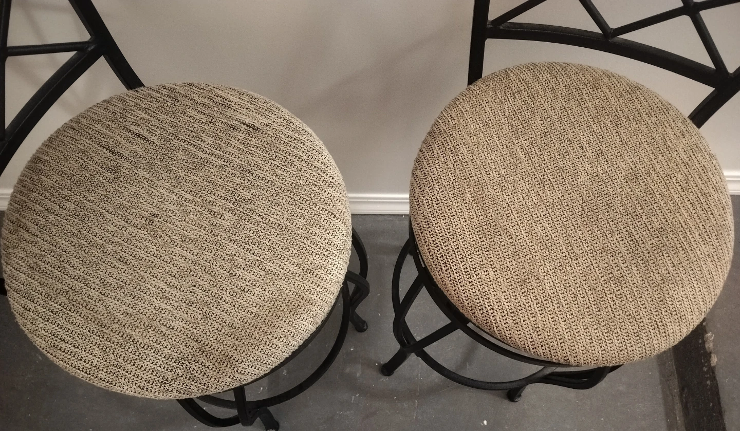 Set of 2 Swivel Bar Stools - photo 3