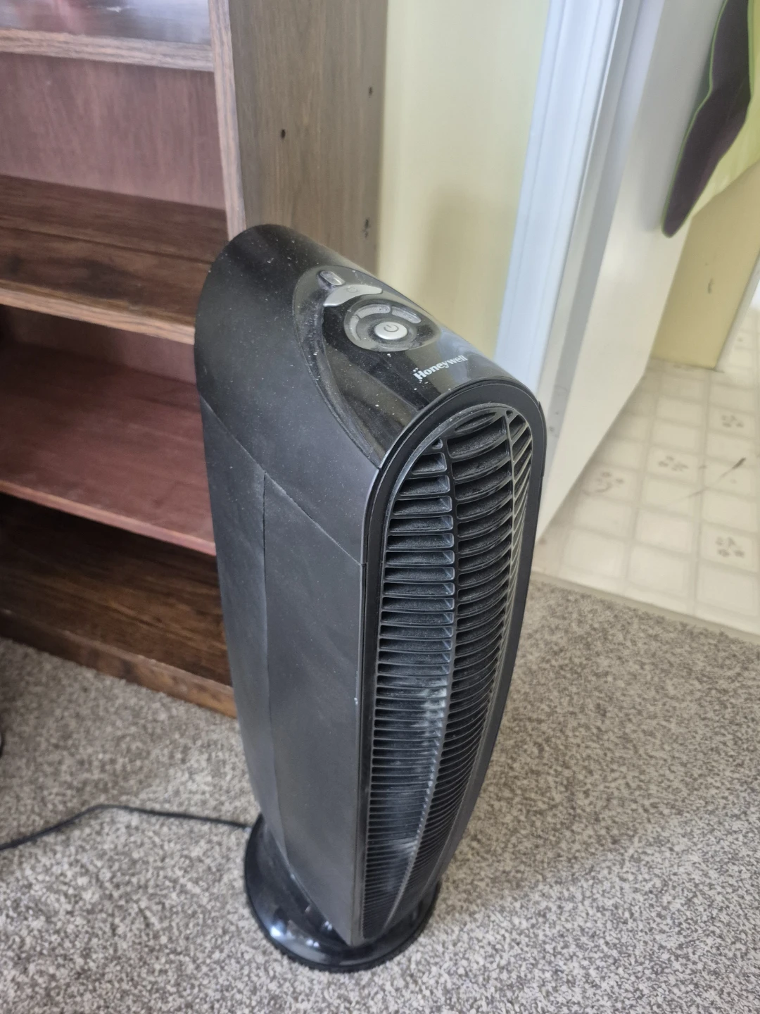 Honeywell Air Purifier - photo 2