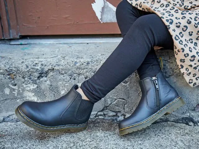 Dr Martens 2976 Chelsea Boot Size 5 - photo 4