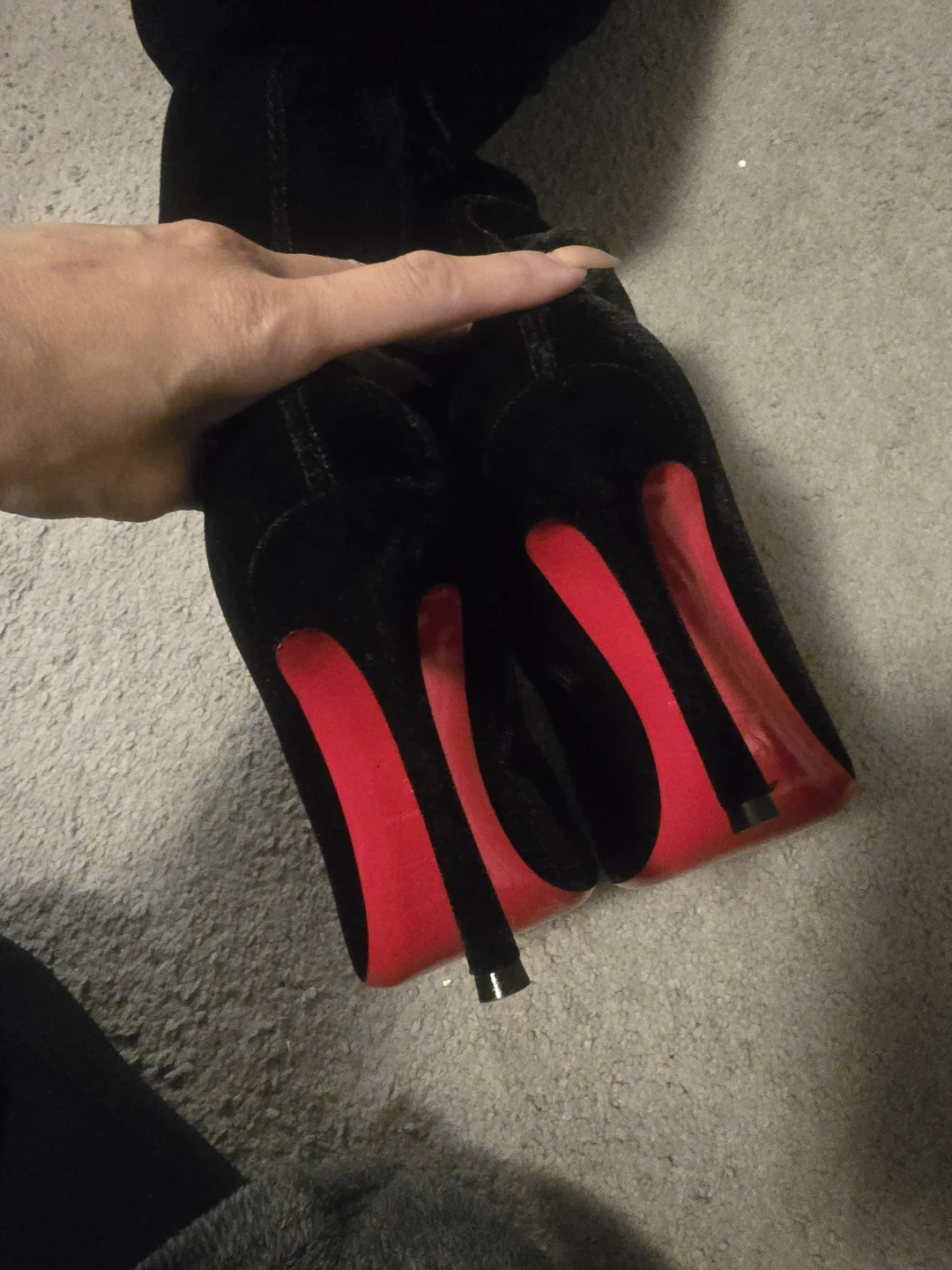 Christian Louboutin thigh high Velvet boot BN - photo 5