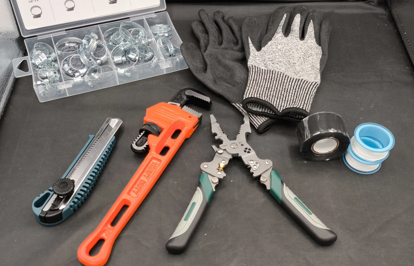 Plumbing Repair Tool Kit – 10" Pipe Wrench Included - photo 3