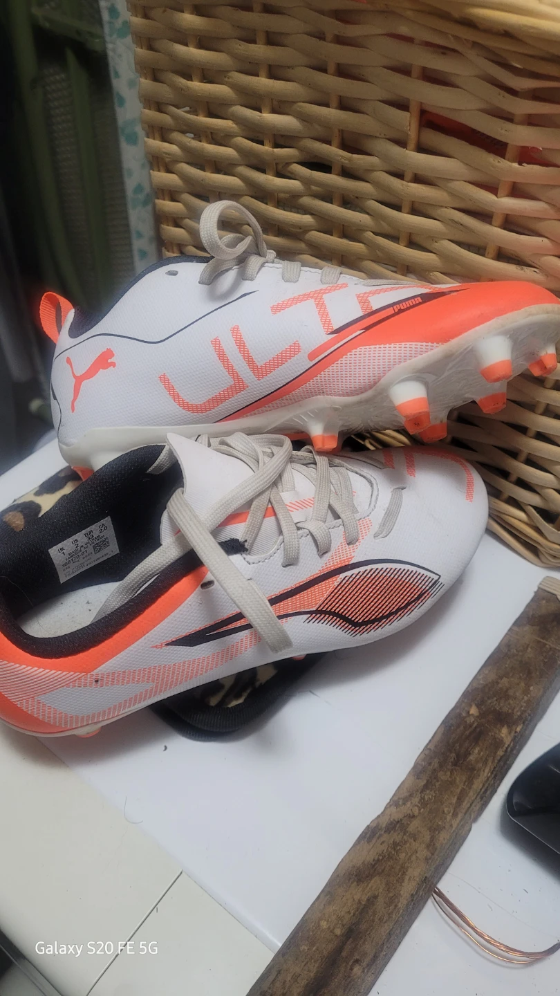 Puma Ultra FG Soccer cleats juniors🌱