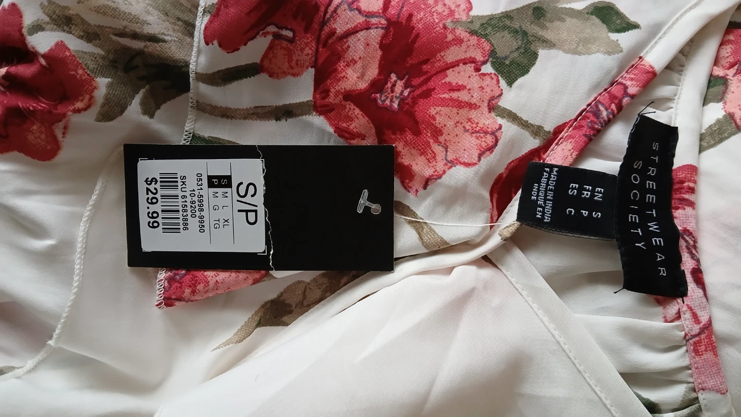 Assorted ladies dresses for $10.00 each - photo 2