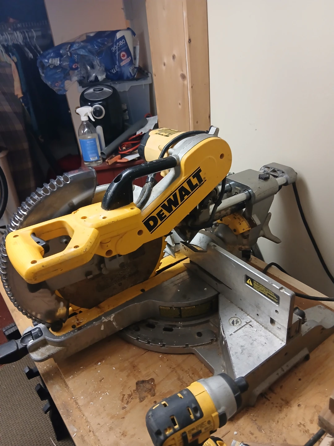 DEWALT DW782 Double Bevel Sliding Compound Miter Saw - photo 4