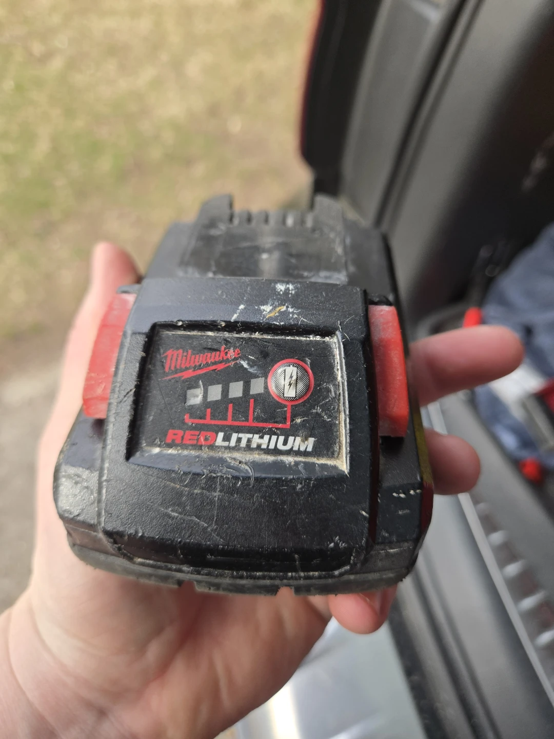 Milwaukee 18V 3.0 Ah REDLITHIUM Battery Pack