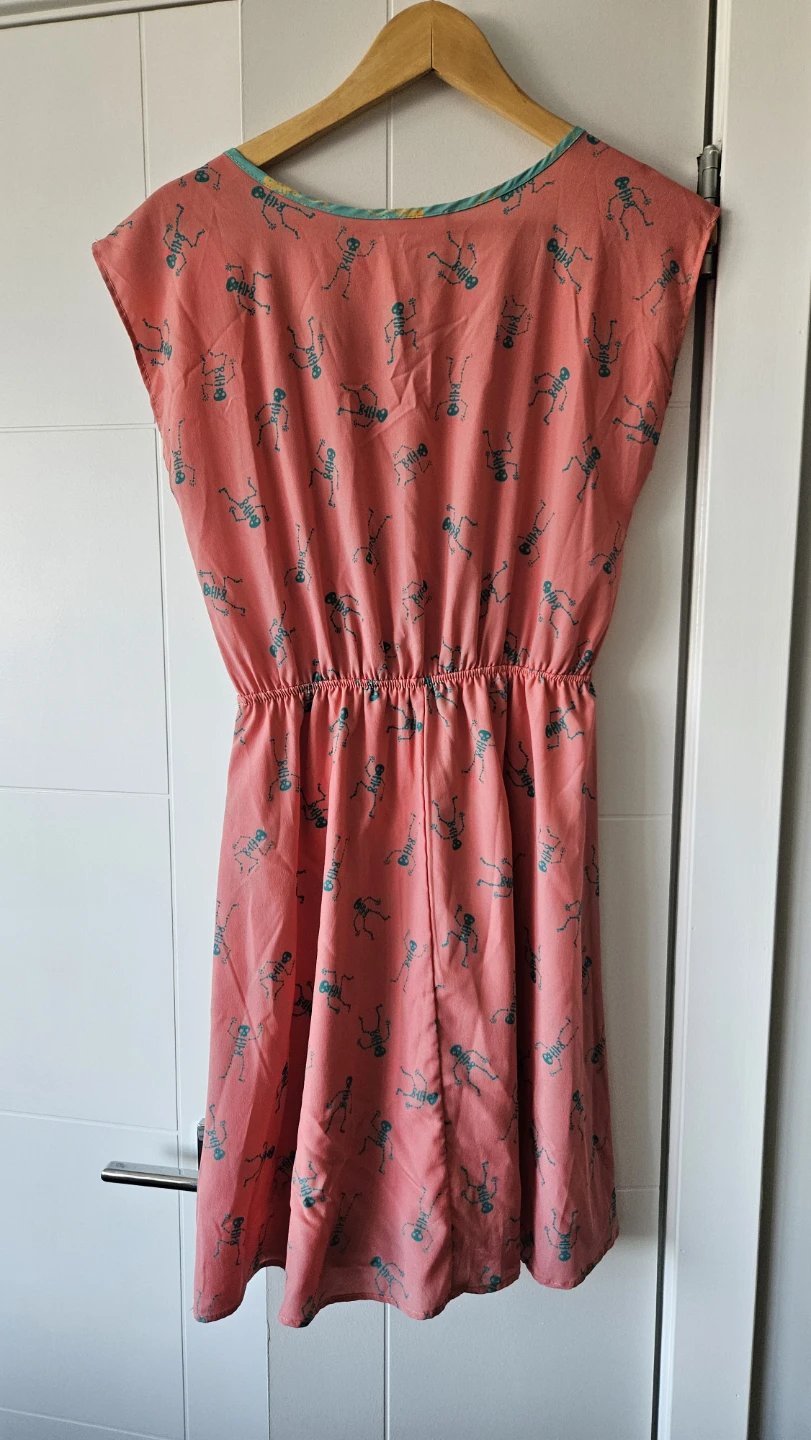 Black Bead Pink Skeleton Print Dress - photo 2