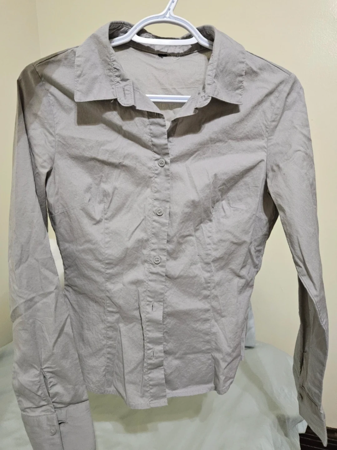 Women's Button-Up Shirt Blouse