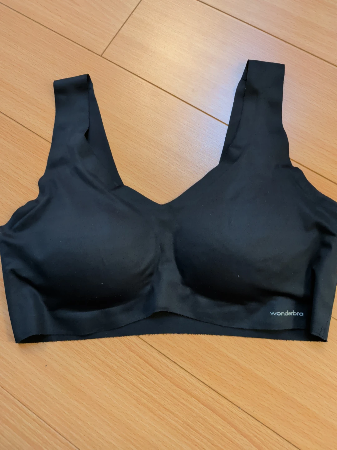 Wonderbra Black Seamless Comfort Bra