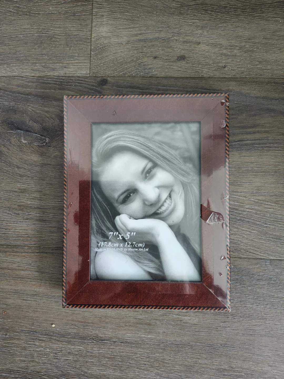 BRAND NEW 7" x 5" Photo Frame ❤️