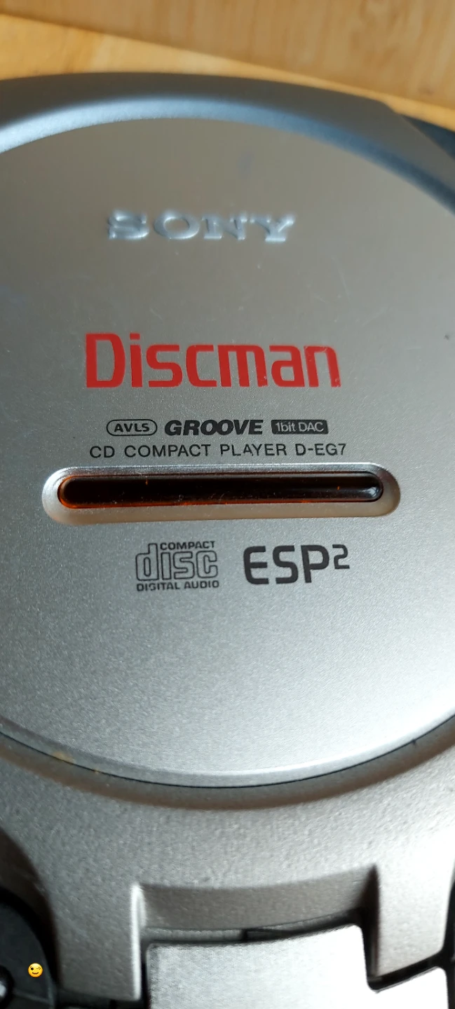 Sony Discman CD Compact Player D-EG7