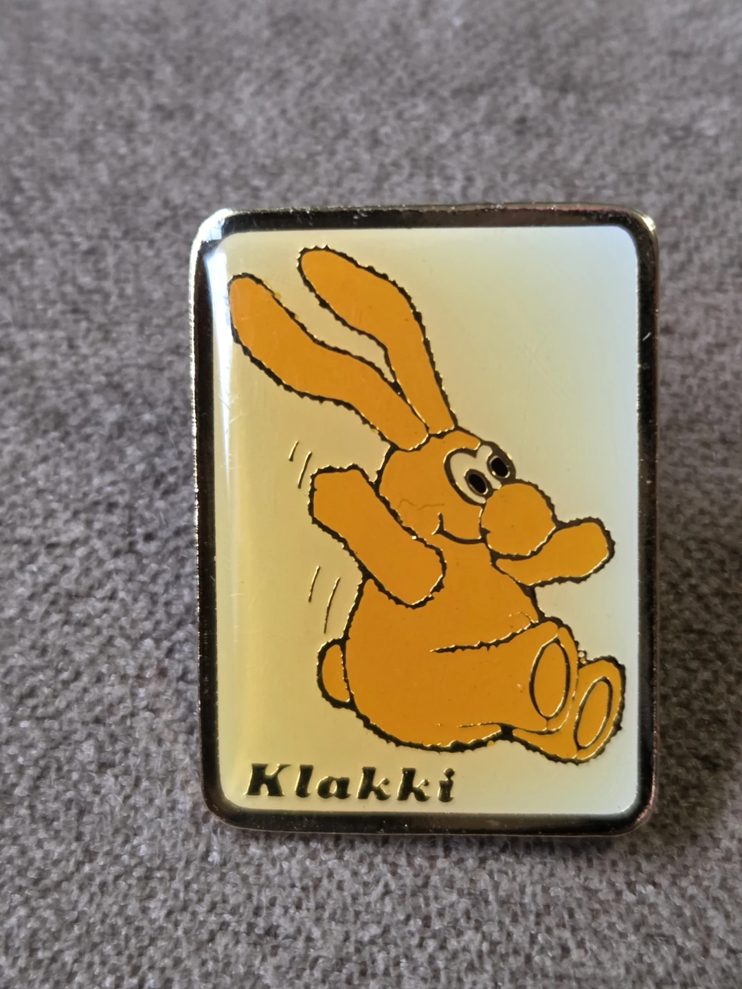 Vintage Klakki Rabbit Pin Kodak IBEC Taiwan
