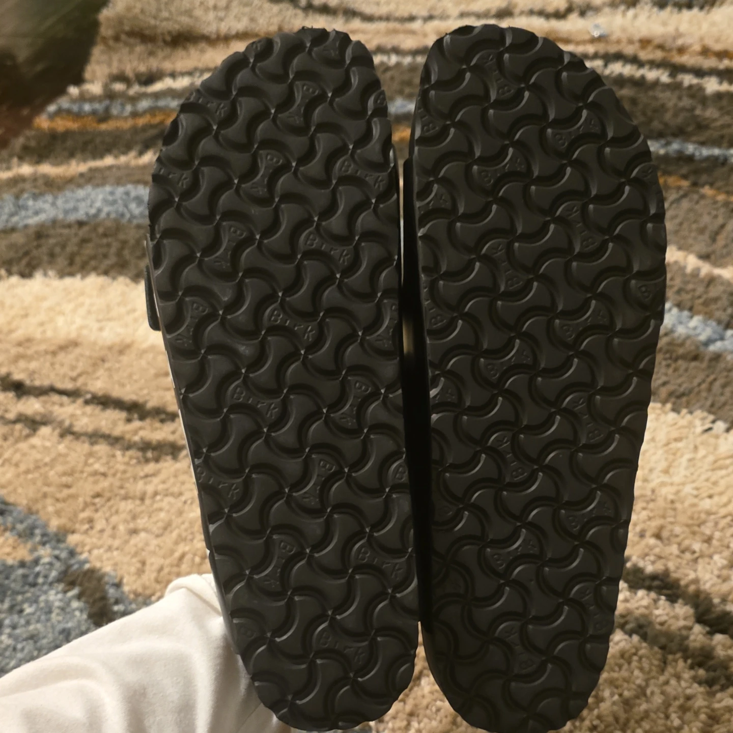 Valentino Garavani x Birkenstock Arizona Sandals - photo 3