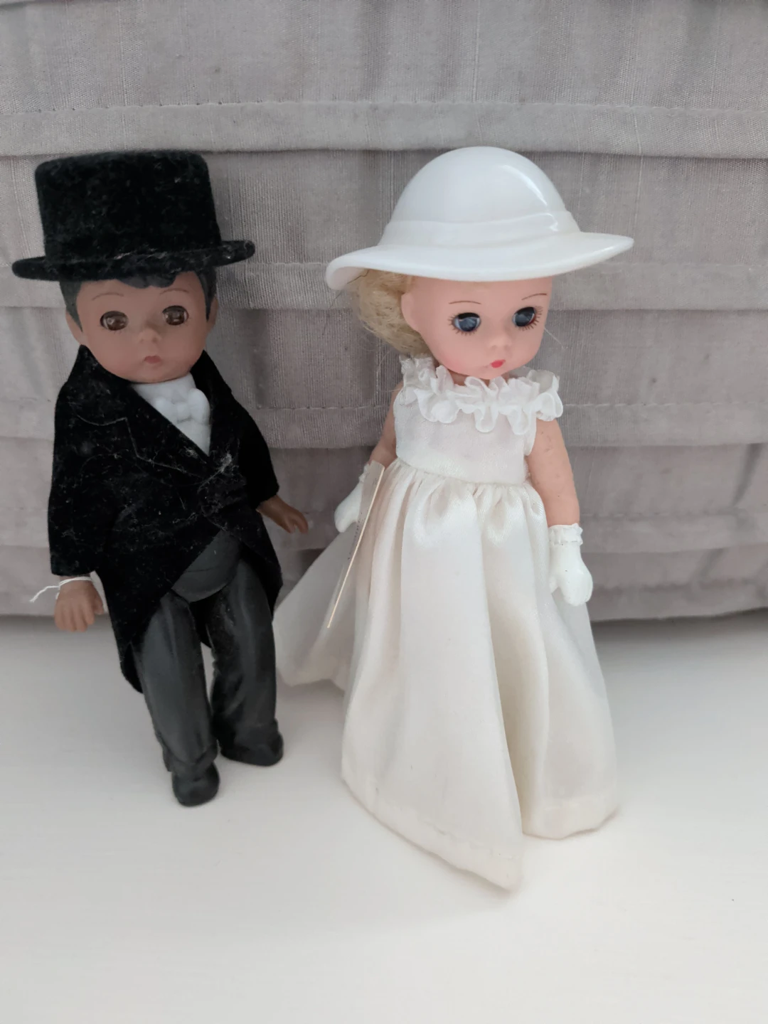 Madame expander Vintage Wedding Couple Dolls
