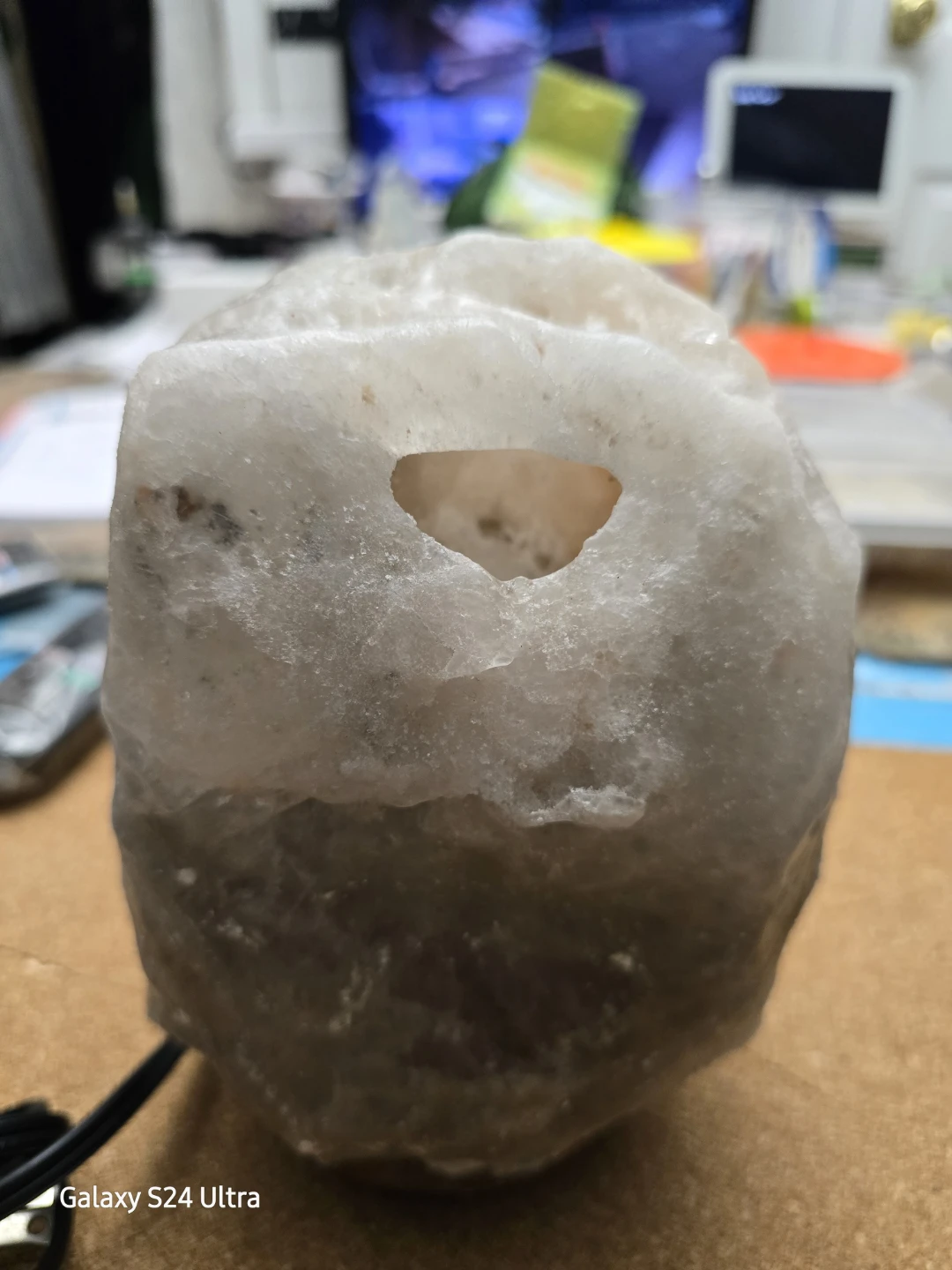 Natural Himalayan Salt Crystal Lamp Night Light Dimmable - photo 4