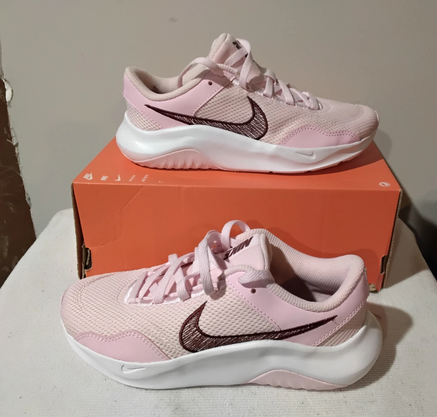 Nike Women's Pink Running Shoes