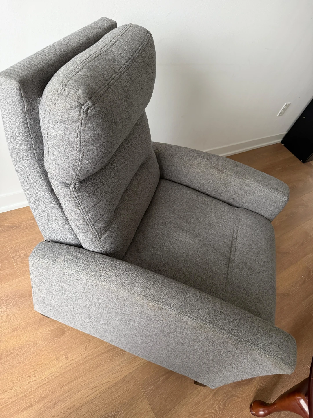 Grey Recliner Chair - photo 3