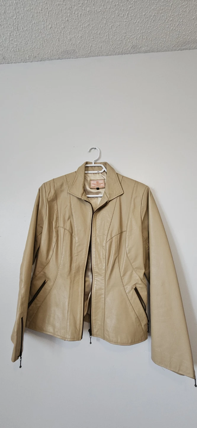 Genuine Leather women's Jackets - photo 3