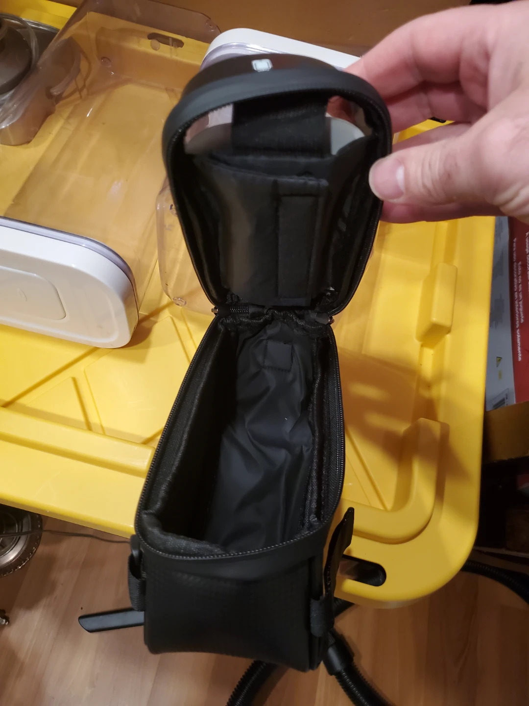 MOUNTAIN BIKE PHONE AND STORAGE BAG NEW - photo 3