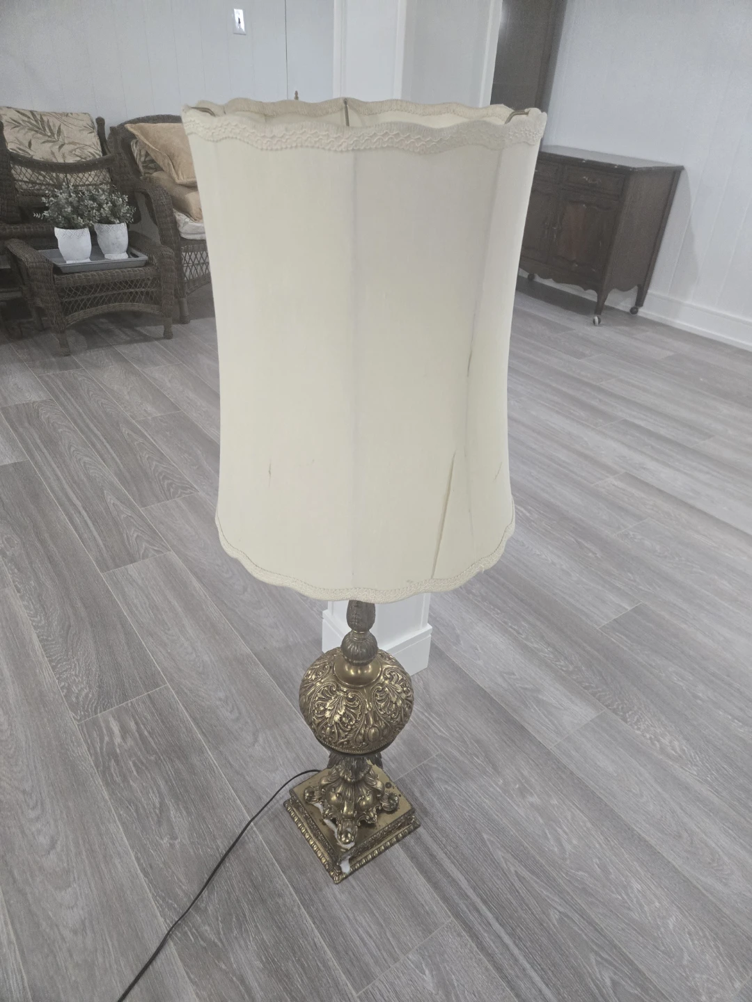 Vintage Ornate Brass Table Lamp with Cream Shade