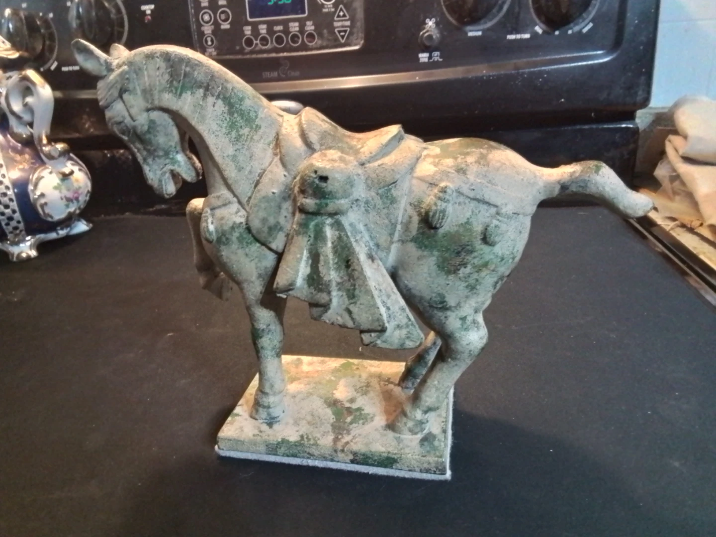 Tang Dynasty Style Horse – Sculptural Statement Piece 10x8x2" - photo 2