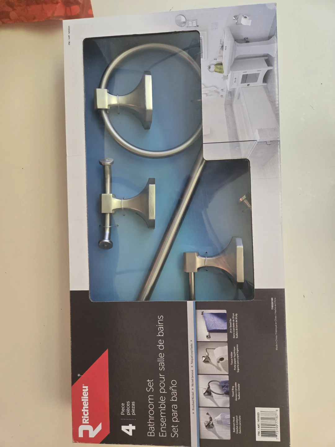 Richelieu Brushed Nickel 4-Piece Bathroom Set