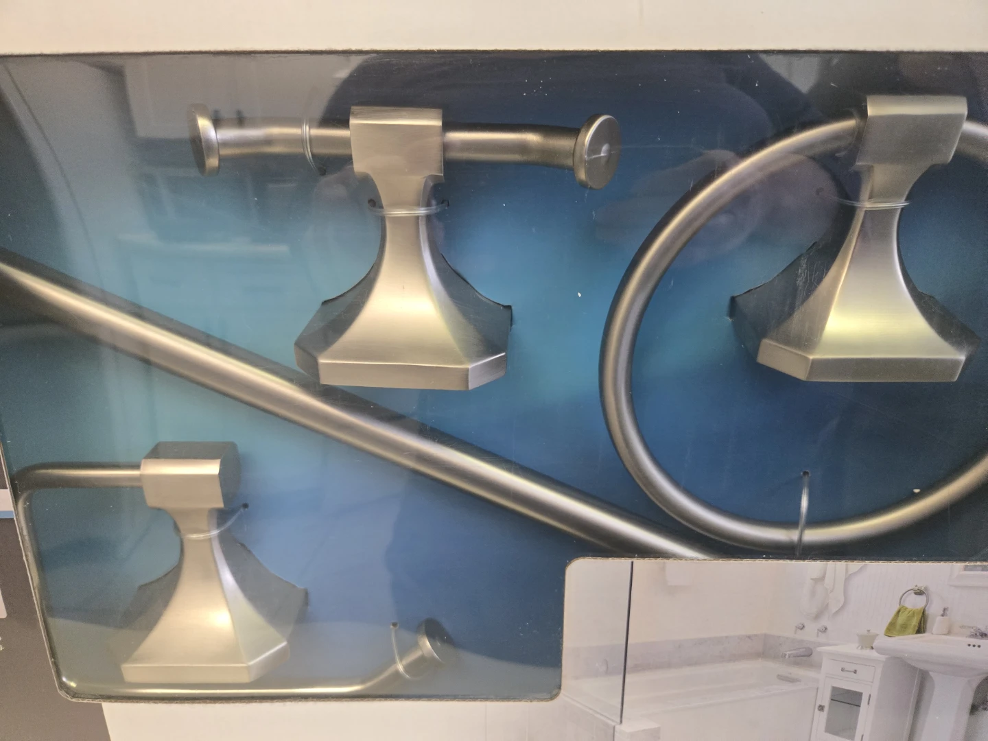Richelieu Brushed Nickel 4-Piece Bathroom Set - photo 3