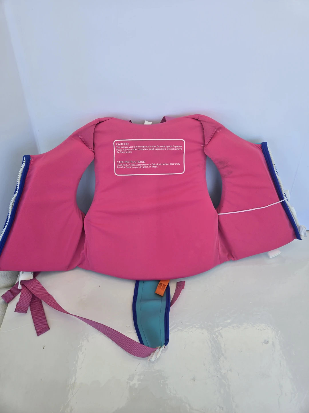 Toddlers size M medium life jacket - photo 4
