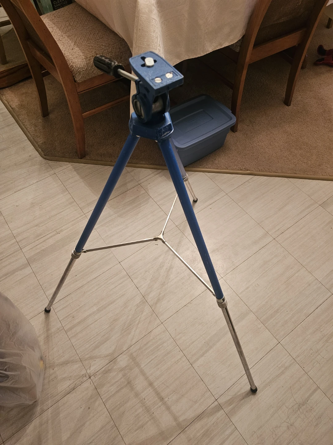 Blue Tripod with Pan Head