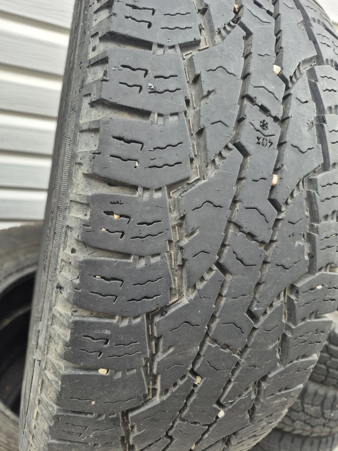 Nokian LT275/55R18 four All-Season Tires - photo 3