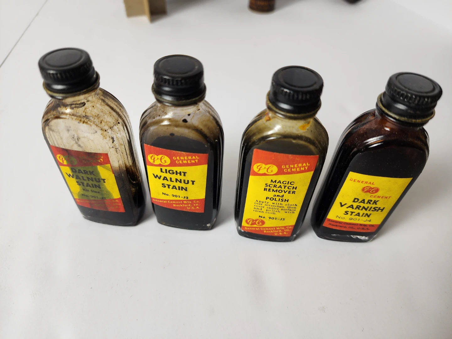 Museum-Quality 1941 General Cement No. 901 Deluxe Repair Kit - photo 5